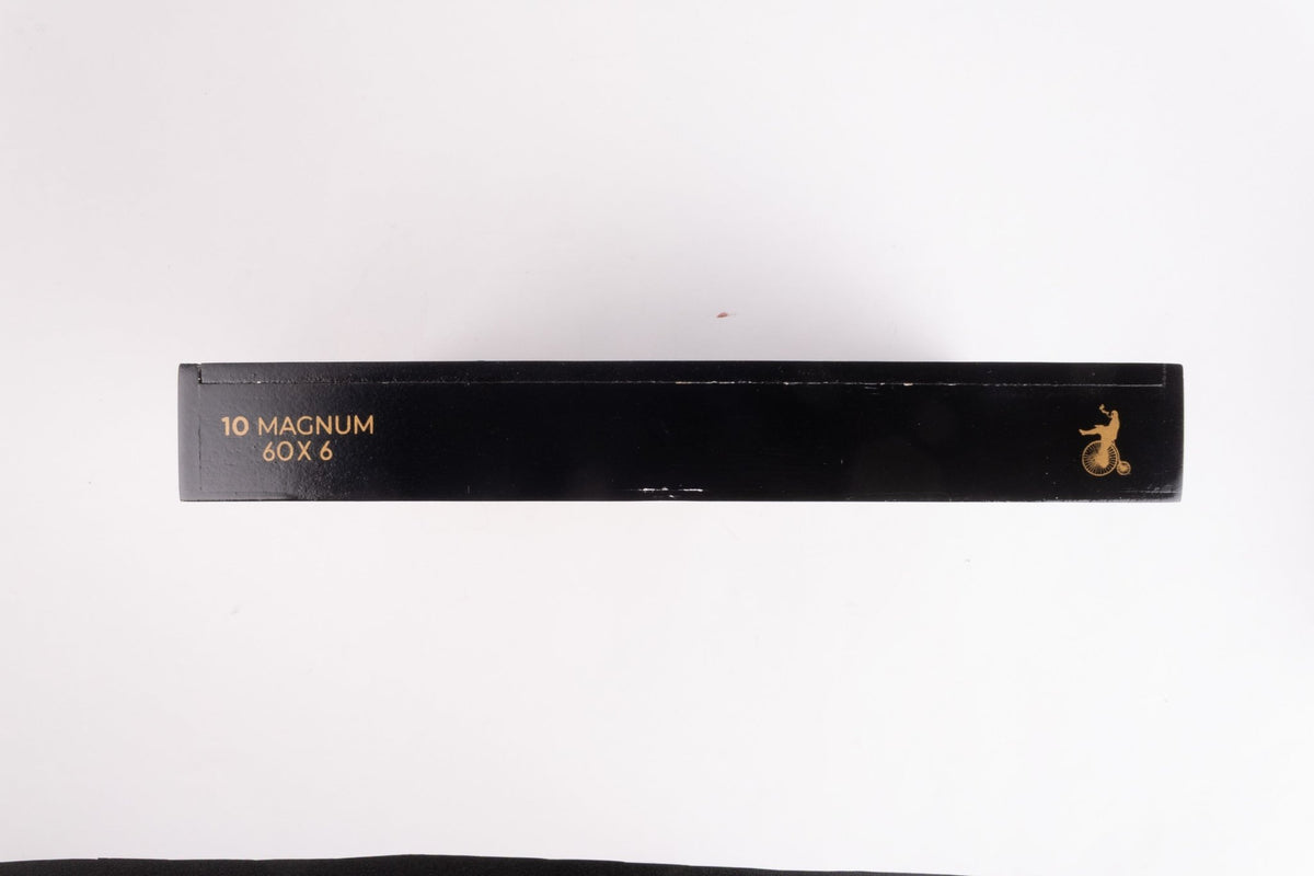 Caldwell - Long Live The Queen Queen's Charge Maduro Magnum 60 x 6 10 stick box