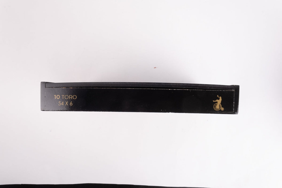 Caldwell - Long Live The Queen Queen's Chalice Maduro Toro 54 x 6 10 stick box
