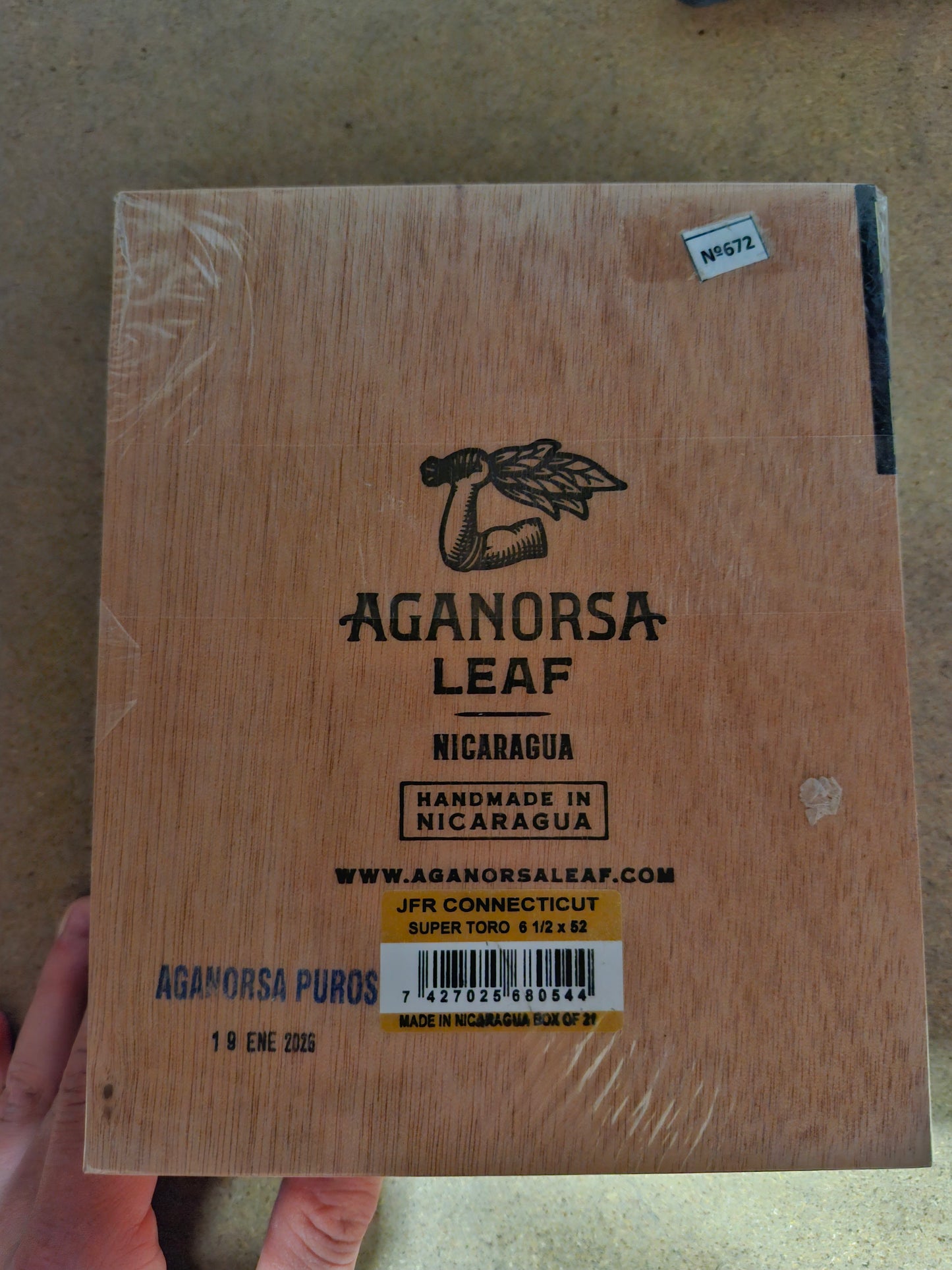 Aganorsa Leaf - JFR Vintage Selection Connecticut Super Toro 6 1/2 x 52 21 Stick box