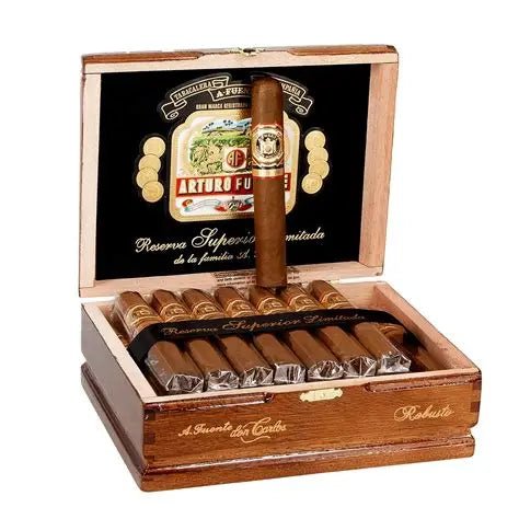 <tc>阿图罗 富特恩</tc> - Don Carlos Robusto 25 棒盒