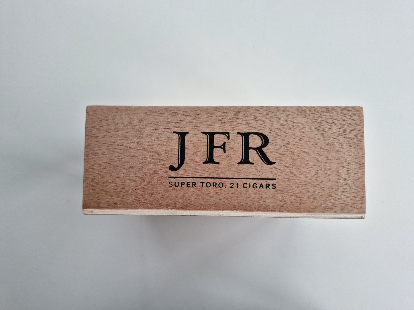 Aganorsa Leaf - JFR Vintage Selection Connecticut Super Toro 6 1/2 x 52 21 Stick box