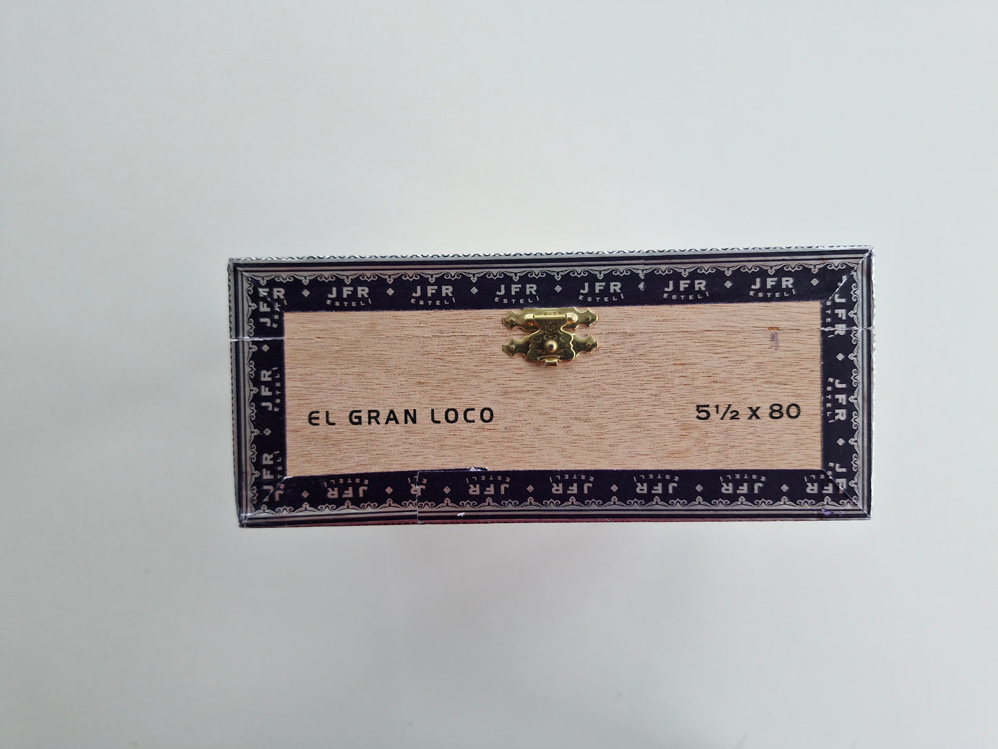 Aganorsa Leaf, JFR Lunatic Corojo Maduro El Gran Loco 5 1/2 x 80 10 stick box