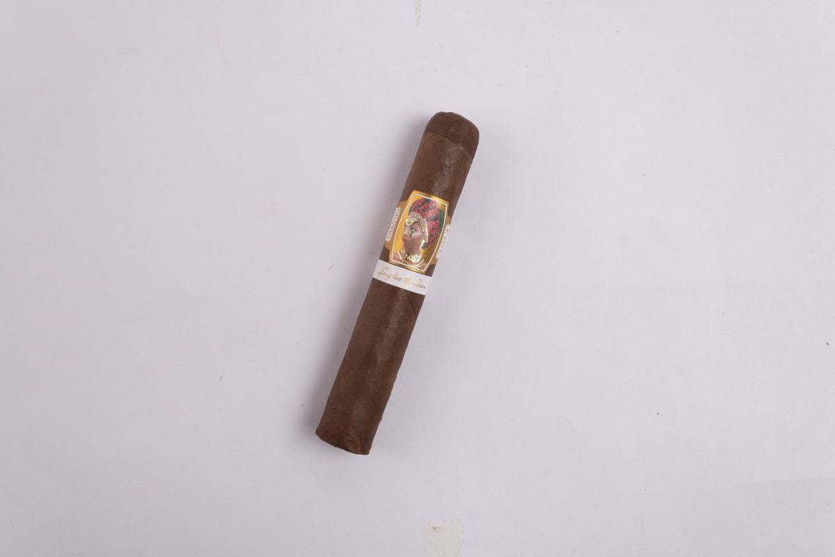 Caldwell - Long Live The Queen Queen's Court Robusto 52 x 5 10 stick box