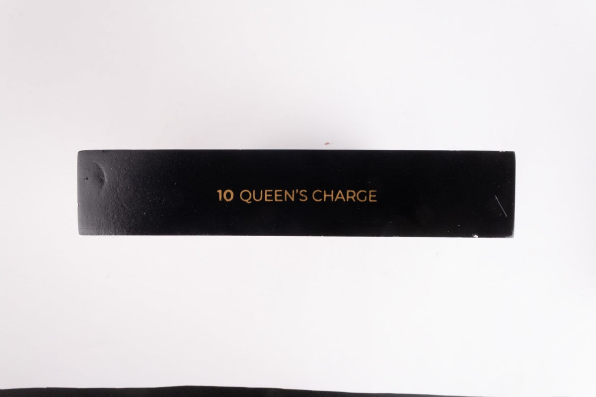 Caldwell - Long Live The Queen Queen's Charge Maduro Magnum 60 x 6 10 stick box