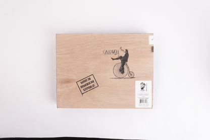 Caldwell - Long Live The Queen Queen's Chalice Maduro Toro 54 x 6 10 stick box