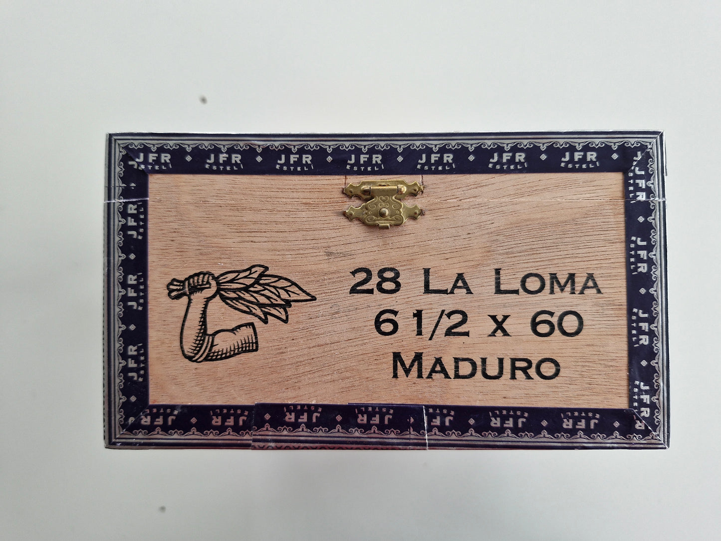 Aganorsa Leaf - JFR Lunatic, La Loma Maduro 6 1/2 x 60 28 stick box