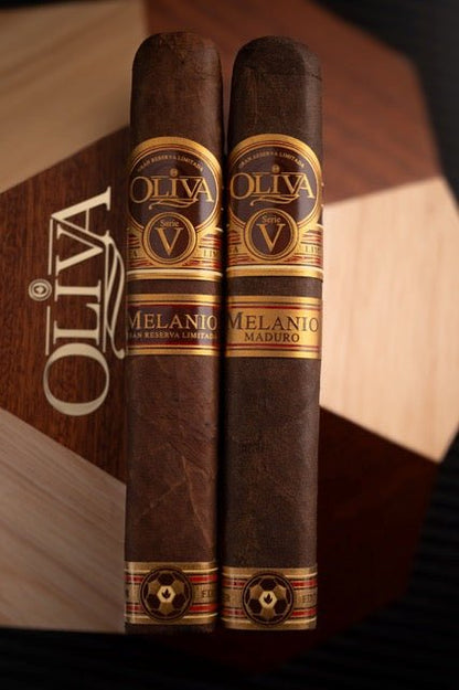 Oliva - Serie V Melanio Double Limitada Double Toro Soccer Edition 24 Stick