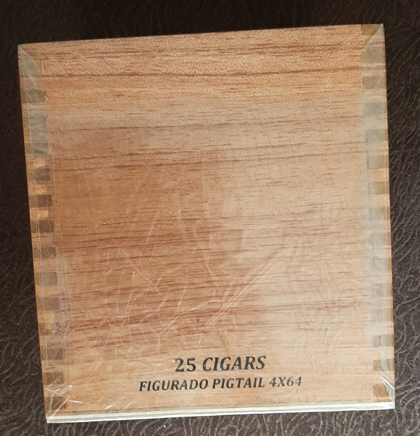 HPC - Candela Mayan Legacy Figurado Pigtail 4 X 64 25's