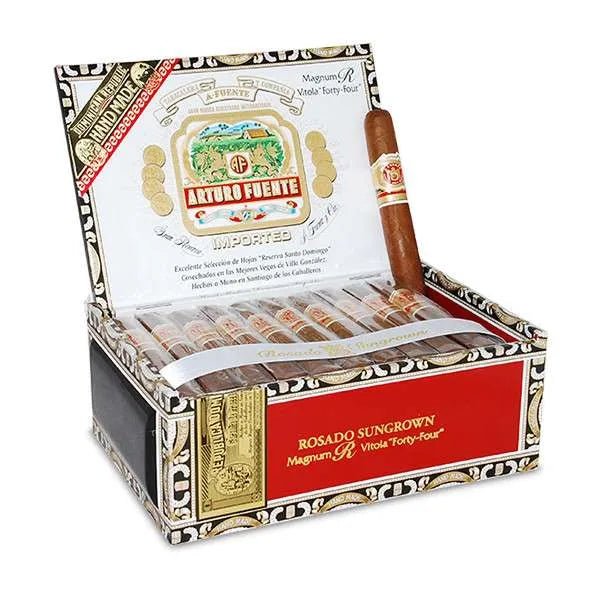 A. Fuente - Rosado Sun Grown Magnum R Vitala Forty Four 44 stick box