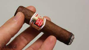 Hoyo De Monterrey - Petit Robusto C/P 3'x5, 15's