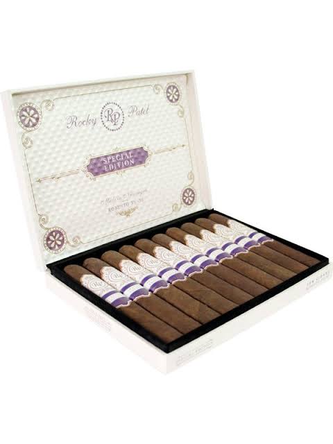 Rocky Patel - Special Edition Robusto 5 1/2 x 50 10 stick box